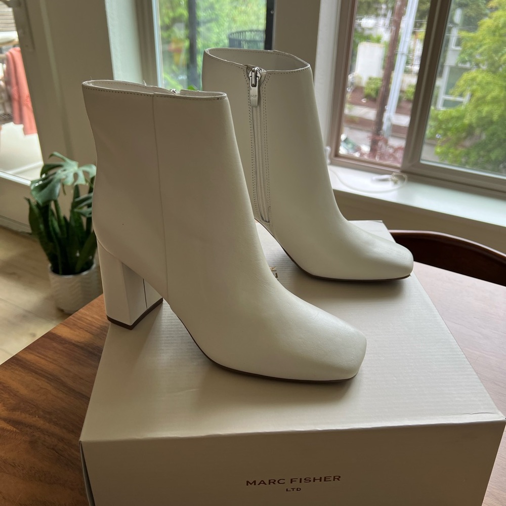 New with box - Marc Fisher Nebula Boots - Size 7.5